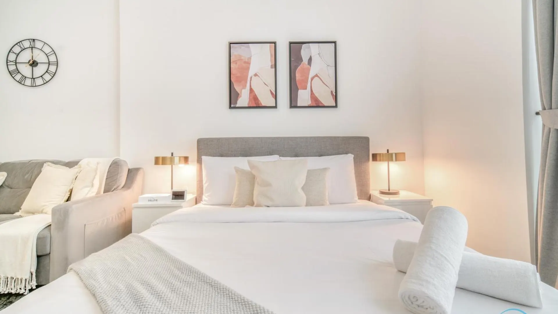 Apartment Relaxing Studio At Pantheon Elysee II Jvc By Deluxe Holiday Homes Dubai United Arab Emirates