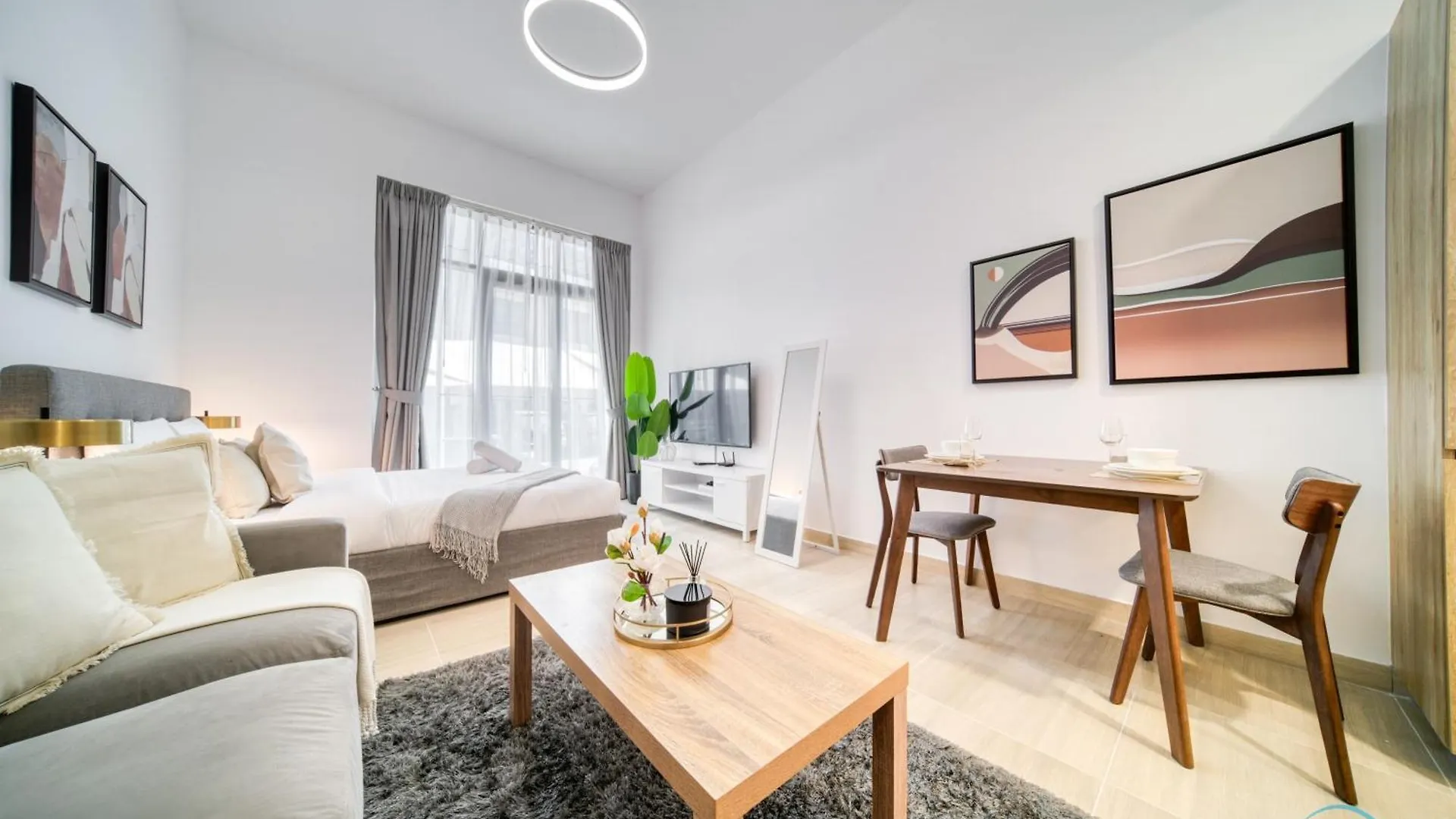 Relaxing Studio At Pantheon Elysee II Jvc By Deluxe Holiday Homes Dubai